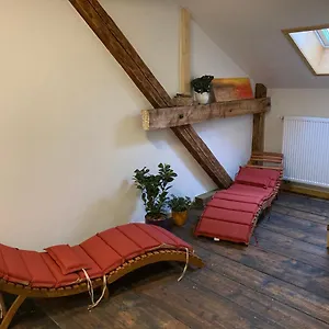 Bahnhof Mit Wellness Apartment
