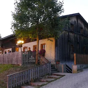Waldlerhaus Apartment
